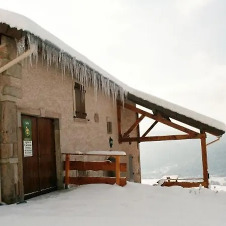 Vakantiehuis Grande Ferme Renovee A Chevre Roche, 8 Chambres, 15 Personnes, Avec Wi-fi - Fr-1-589-788 Vagney