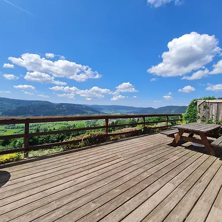 Grande Ferme Renovee A Chevre Roche, 8 Chambres, 15 Personnes, Avec Wi-fi - Fr-1-589-788 * Vagney