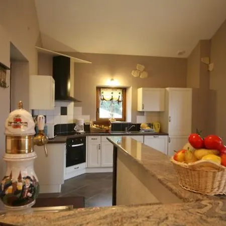 Grande Ferme Renovee A Chevre Roche, 8 Chambres, 15 Personnes, Avec Wi-fi - Fr-1-589-788 Vakantiehuis *